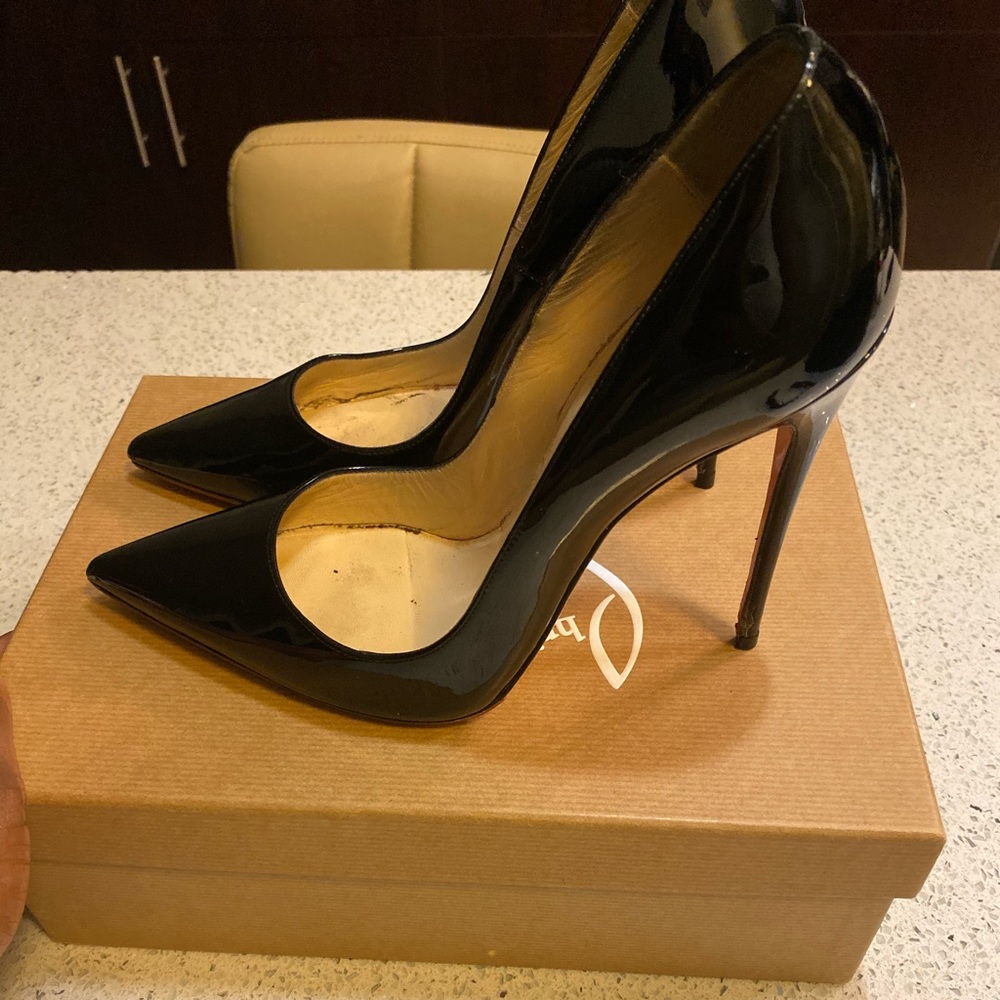 Christian Louboutin So Kate